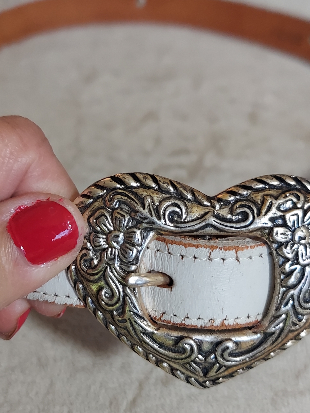 Vintage Brazos Joe White Leather Heart Buckle Belt Western Boho - Picture 4 of 12